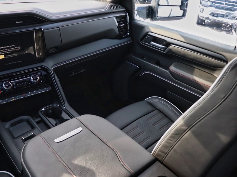 2026 GMC Sierra 2500HD 4WD Crew Cab 159