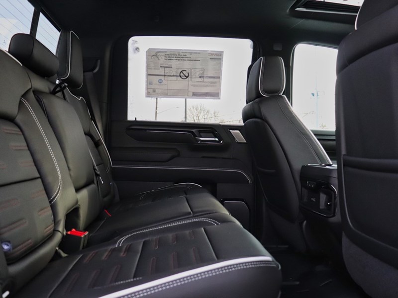 2026 GMC Sierra 2500HD 4WD Crew Cab 159