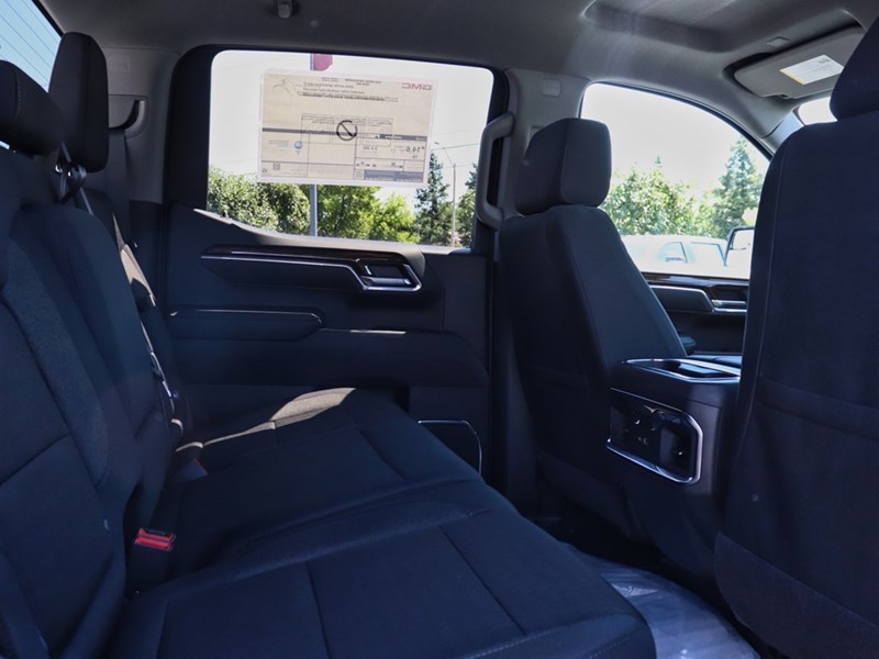 2026 GMC Sierra 1500 4WD Crew Cab 147