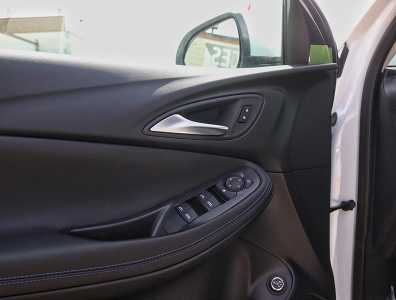 2026 Buick Encore Gx AWD 4Dr Sport Touring