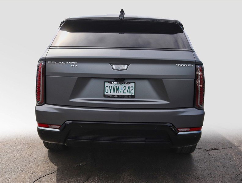 2026 Cadillac Escalade Iq AWD 4Dr Premium Sport