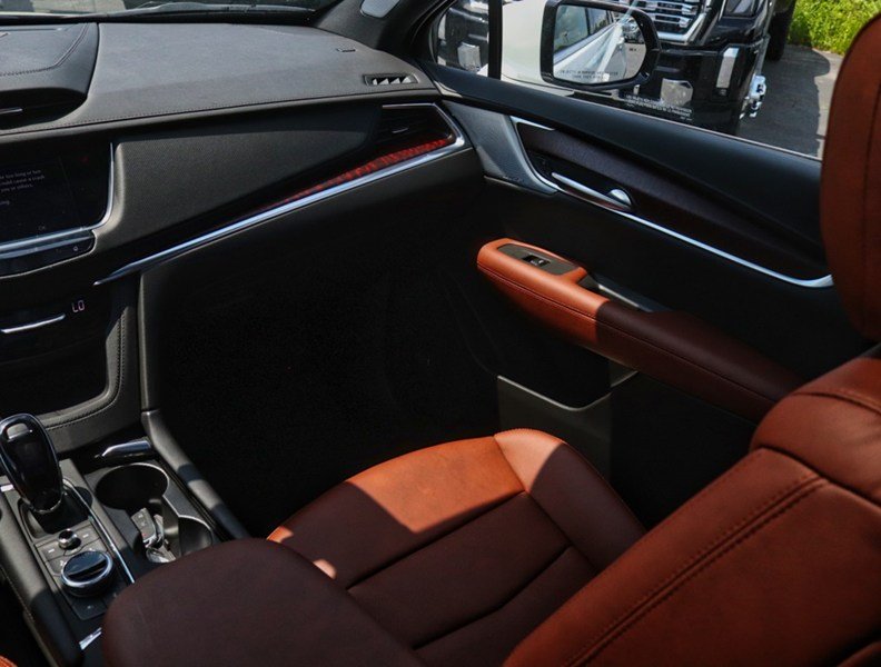 2026 Cadillac Xt5 AWD 4Dr Premium Luxury