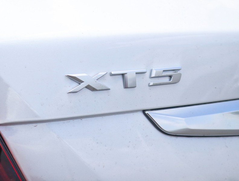 2026 Cadillac Xt5 AWD 4Dr Premium Luxury