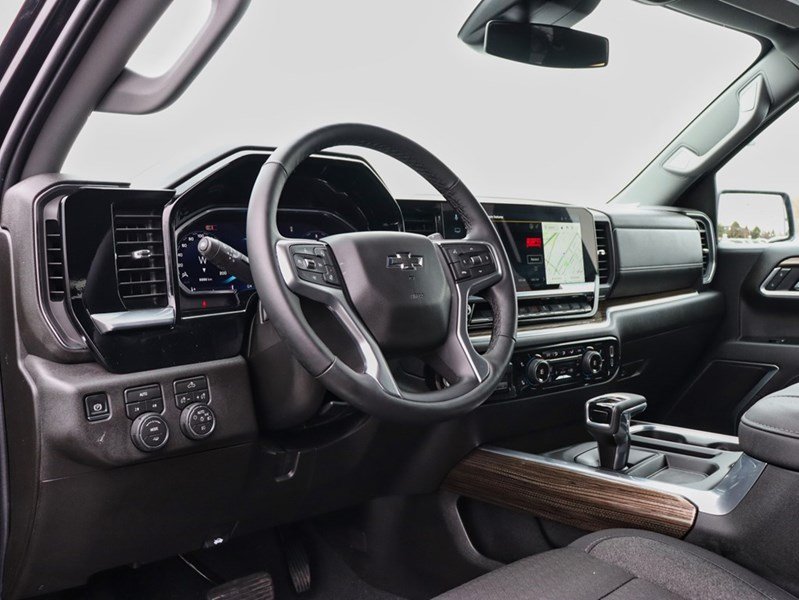 2026 Chevrolet Silverado 1500 4WD Crew Cab 147