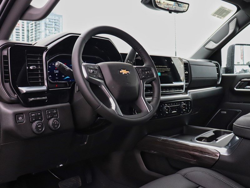 2026 Chevrolet Silverado 3500Hd 4WD Crew Cab 172