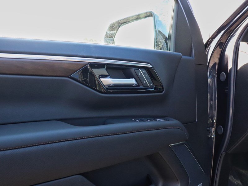 2026 Chevrolet Suburban 4WD 4Dr High Country