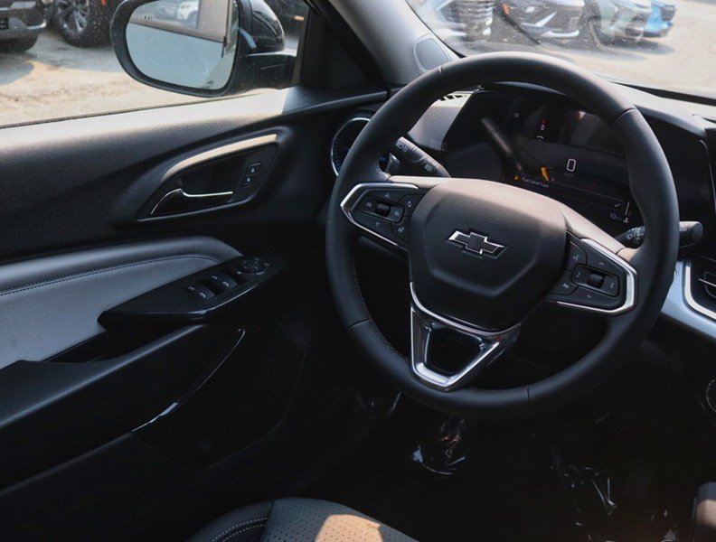 2026 Chevrolet Trax FWD 4Dr LT