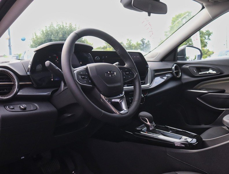2026 Chevrolet Trax FWD 4Dr Activ