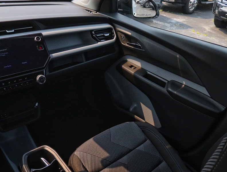 2027 Chevrolet Bolt FWD 4Dr LT