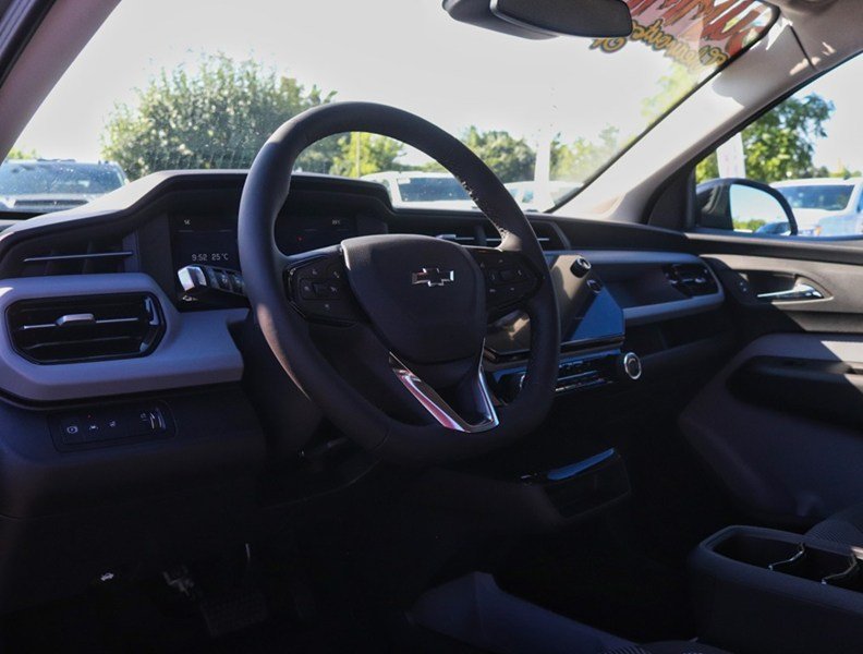 2027 Chevrolet Bolt FWD 4Dr LT