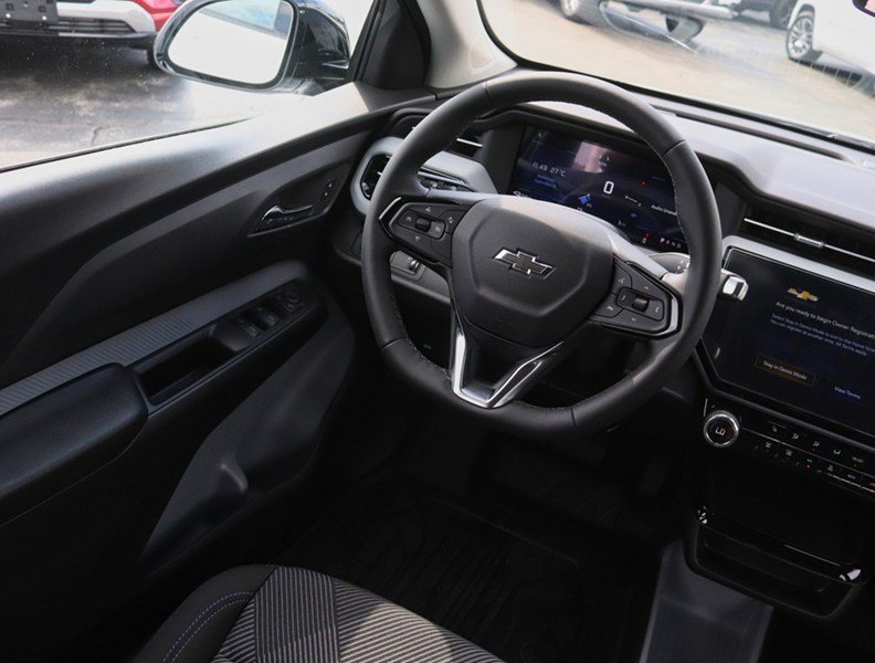 2027 Chevrolet Bolt FWD 4Dr LT