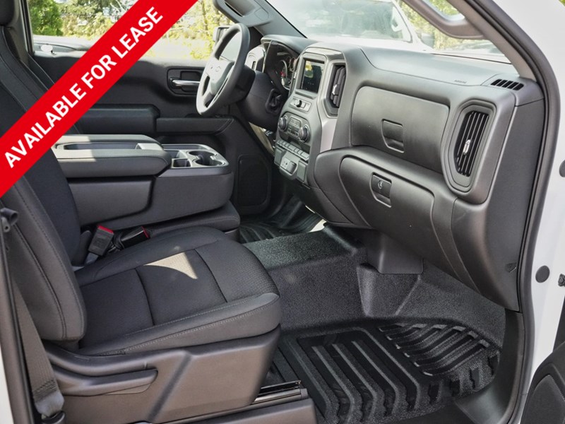 2024 Chevrolet Silverado 1500 2WD Reg Cab 140
