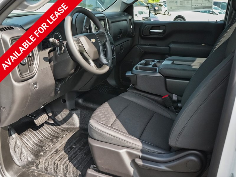 2024 Chevrolet Silverado 1500 2WD Reg Cab 140