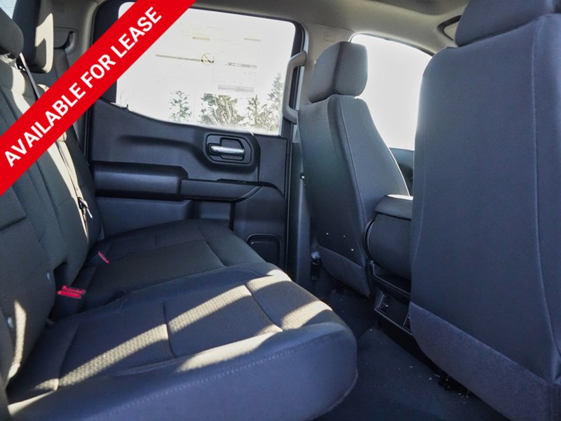 2025 Chevrolet Silverado 1500 4WD Crew Cab 147
