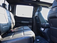 2025 Ford F-150 XLT | 4X4 | 2.7L | 303A | Blk Pk Pls | Roof | 20S