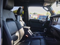 2026 Ford Bronco Outer Banks | 4X4 | 2.3L | Lux Pkg | Hard Top