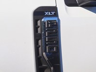 2027 Ford Super Duty F-250 Srw XLT 4WD Reg Cab 8' Box