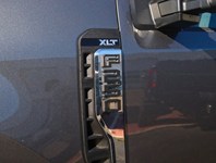 2027 Ford Super Duty F-250 Srw XLT | 4X4 | 7.3L | Rn Brds | Spray In | Sn Plw Prp