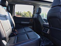 2026 Ford F-250 Lariat | 4X4 | 6.7L | Blk Pkg | Roof | Propwr 2Kw