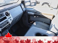 2024 FORD SUPER DUTY F-750 STRAIGHT FRAME Reg Cab