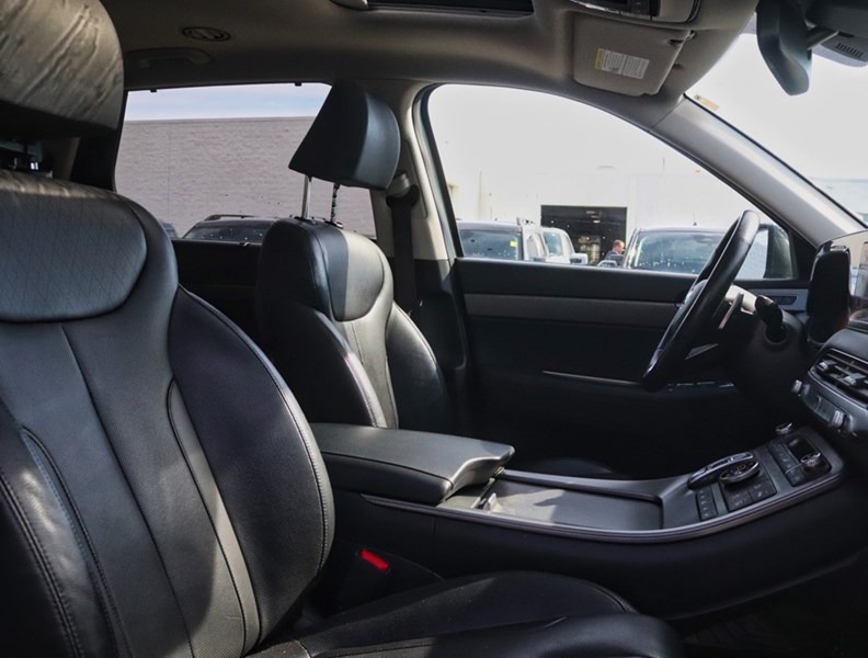 2021 Hyundai Palisade Luxury 7-Passenger | AWD | Roof | Nav | Leather