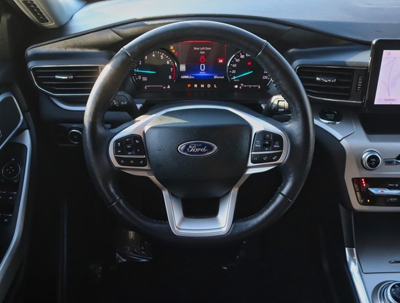 2023 Ford Explorer XLT | 4WD | Htd Str Whl | Nav | Adptv Cruise |Blis