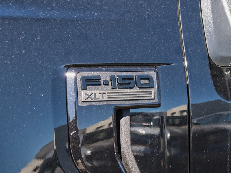 2025 Ford F-150 XLT | 4X4 | 2.7L | 303A | Blk Pk Pls | Roof | 20S