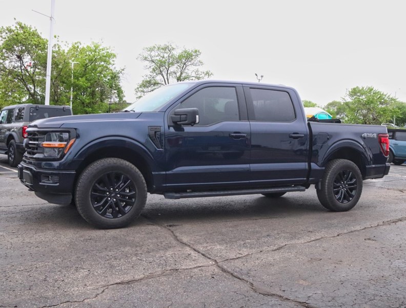 2025 Ford F-150 XLT | 4X4 | 2.7L | 303A |Blk Pk Pls |Roof | Bd Utl