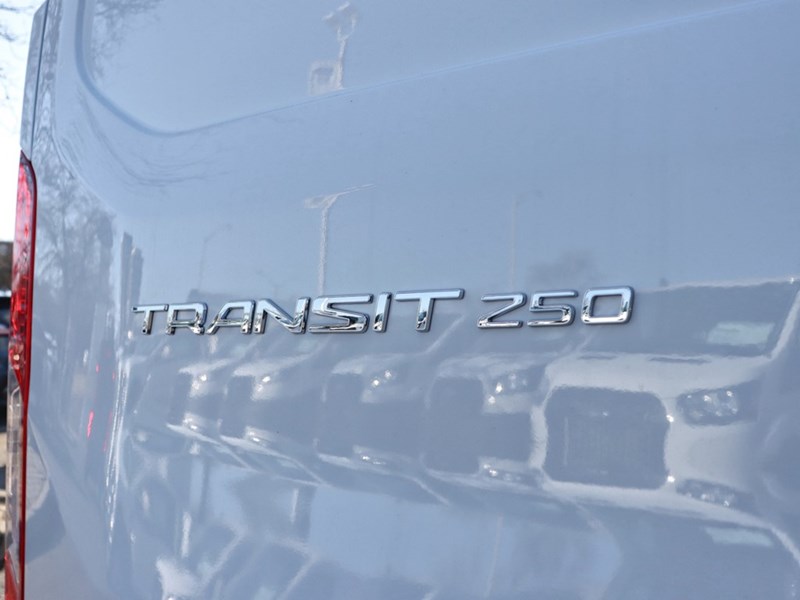 2025 FORD TRANSIT-250 CARGO T-250 130