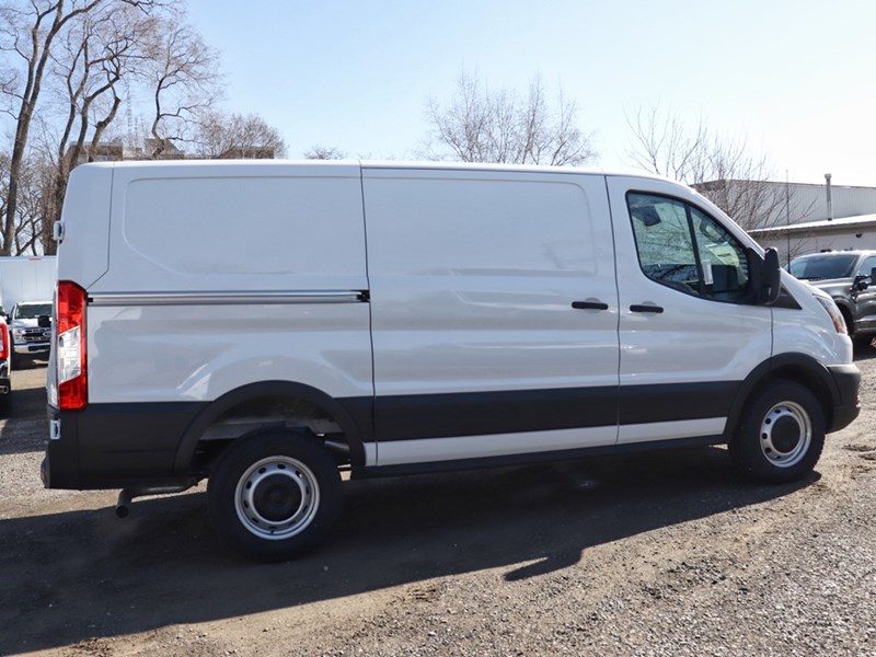 2025 FORD TRANSIT-250 CARGO T-250 130