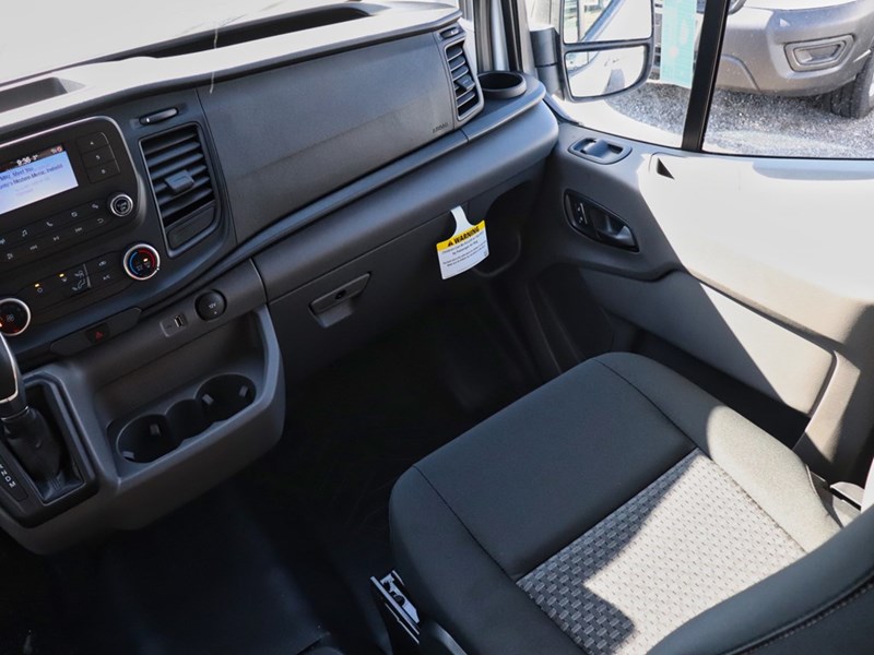 2025 FORD TRANSIT-250 CARGO T-250 130