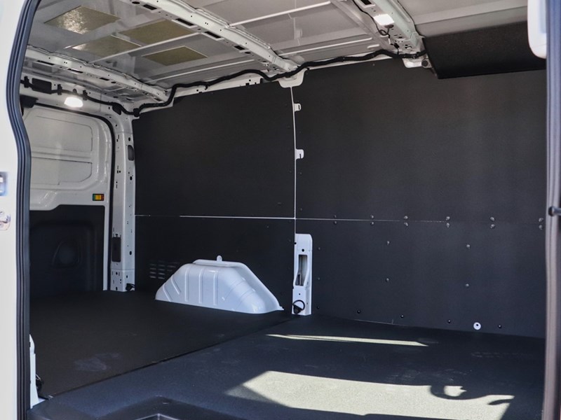 2025 FORD TRANSIT-250 CARGO T-250 130