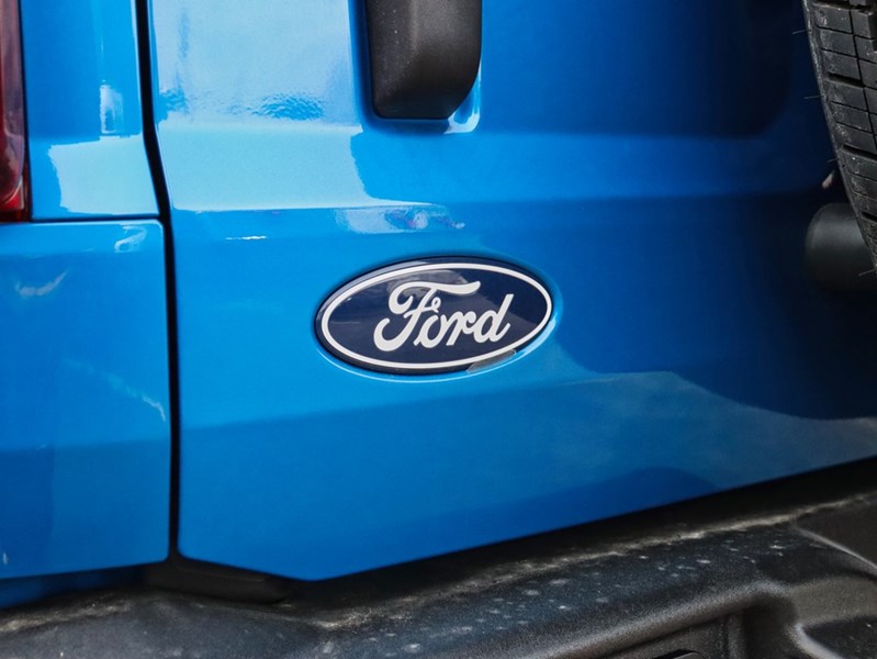 2026 Ford Bronco Base | 4X4 | 2.3L | 10-Spd Auto