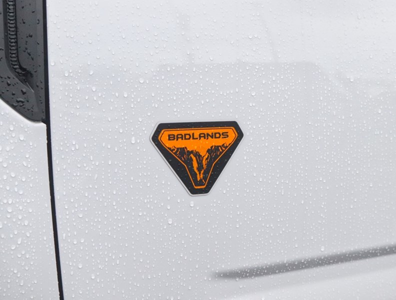 2026 Ford Bronco Sport Badlands |4X4 | 2.0L | Tech Pkg | Roof | Crgo Mgmn
