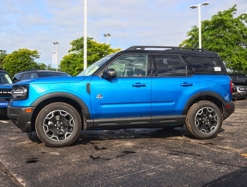 2026 Ford Bronco Sport Outer Banks | 4X4 | 1.5L | Roof | Tech Pkg