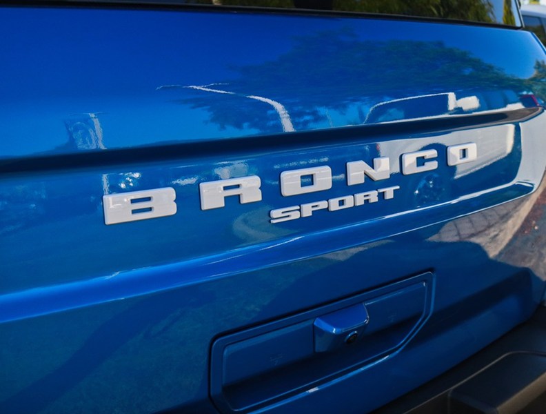 2026 Ford Bronco Sport Badlands | 4X4 | 2.0L | Roof | Tech | Crgo Mgmnt