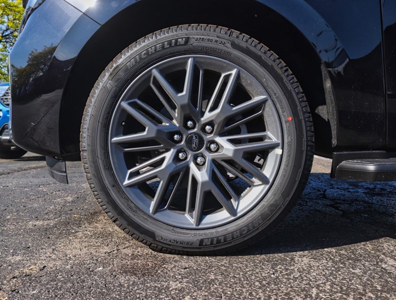 2026 Ford Expedition Max Platinum Max | 4X4 | Stealth Pkg | Conn Pkg
