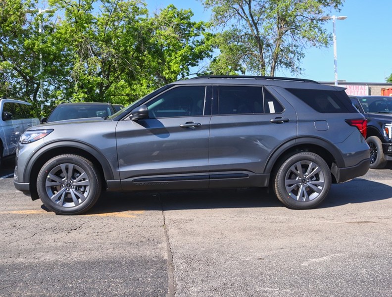2026 Ford Explorer Active | 4WD | Comf Pkg | Roof | Crbn 20S