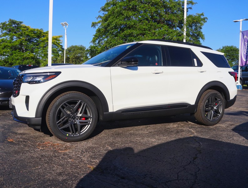 2026 Ford Explorer ST | 4WD | Roof | 360 | Adptv Cruise | B&O | 21S