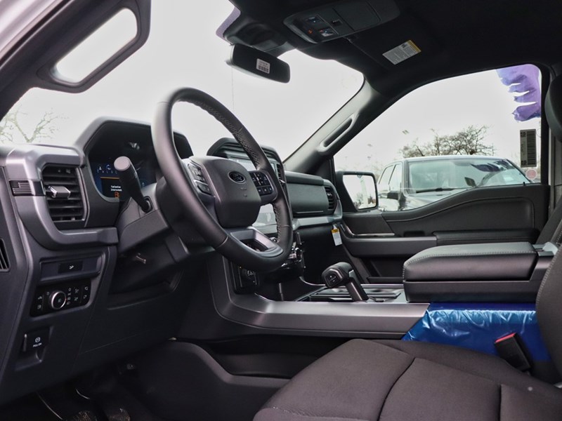 2026 Ford F-150 XLT | 4X4 | Hybrid | 302A | Blk Pk | Bed Utl | Mop