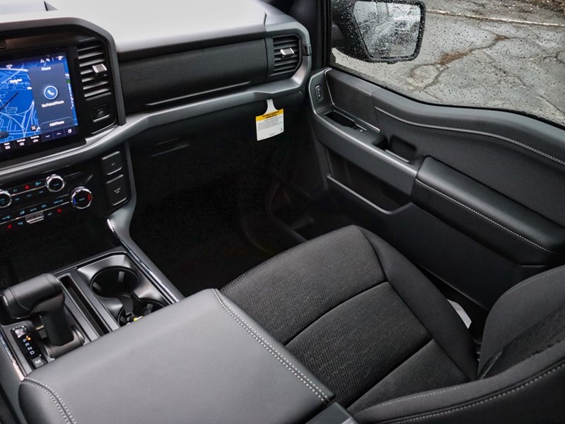 2026 Ford F-150 XLT | 4X4 | Hybrid | 302A | Blk Pk | Fx4 | Bed Utl