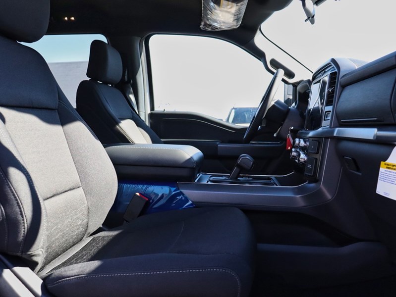 2026 Ford F-150 XLT | 4X4 | 3.5L | 301A | 157 | Blk Pk | Tow/Haul