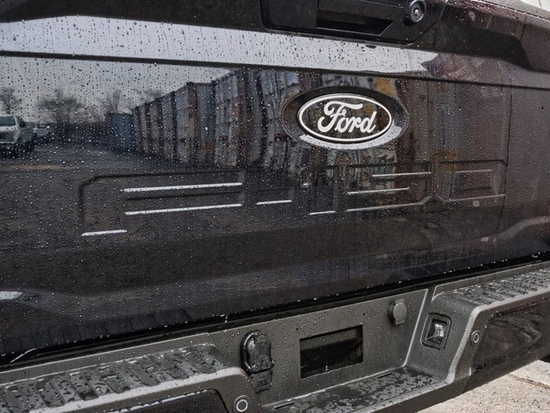 2026 Ford F-150 XLT | 4X4 | 5.0L | 303A |Blk Pk Pls |Roof |Bed Utl
