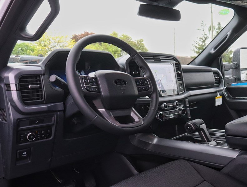 2026 Ford F-150 XLT | 4X4| Hybrid | 302A | 157 | Blk Pkg | Mb Off