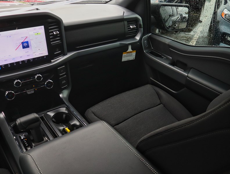 2026 Ford F-150 XLT | 4X4 | 3.5L | 302A | 157 |Blk Pk Pls |Bed Utl