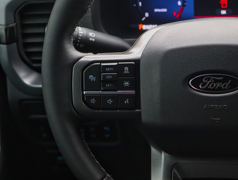 2026 Ford F-150 XLT | 4X4 | Hybrid | 302A | Blk Pk | Fx4 | Bed Utl