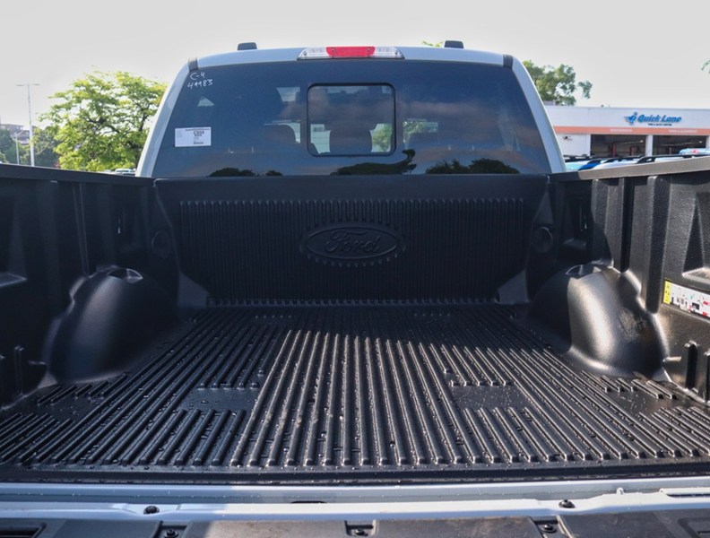 2026 Ford F-150 XLT | 4X4 | 5.0L | 303A | Blk Pk Pls | Roof | Bed