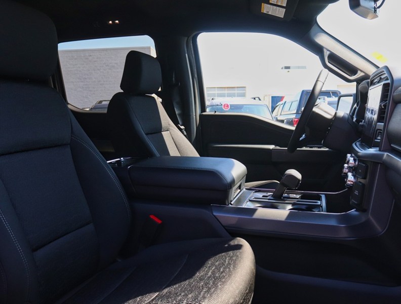 2026 Ford F-150 XLT | 4X4 | 5.0L | 302A | Blk Pk Pls | Bed Utl