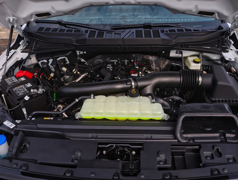 2026 Ford F-150 XLT | 4X4 | 3.5L | 301A | 157 | Tow/Haul