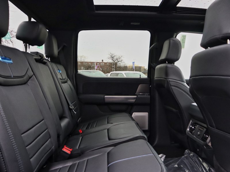 2026 Ford F-250 Platinum | 4X4 | 6.7L | Roof | 5Th Whl | Pro Pwr
